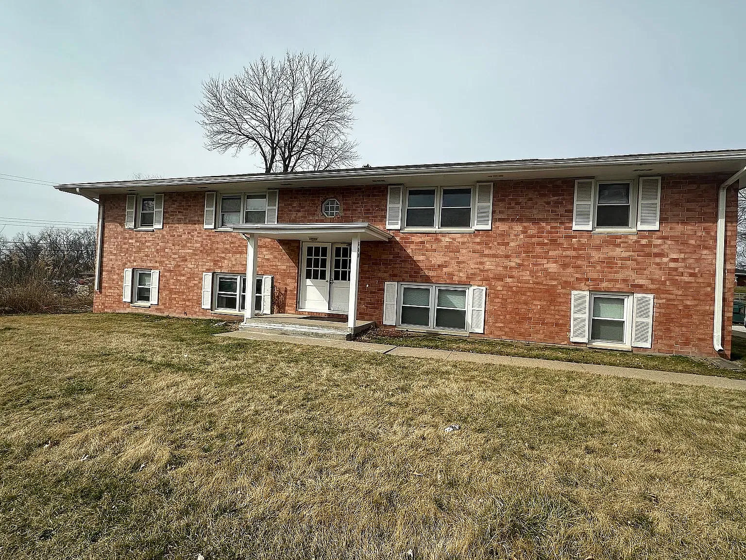 608 Knoll Dr - 608-04 — Photo 1