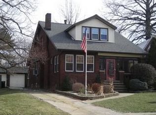 3995 Riveredge Southwest Ave, Cleveland, OH 44111