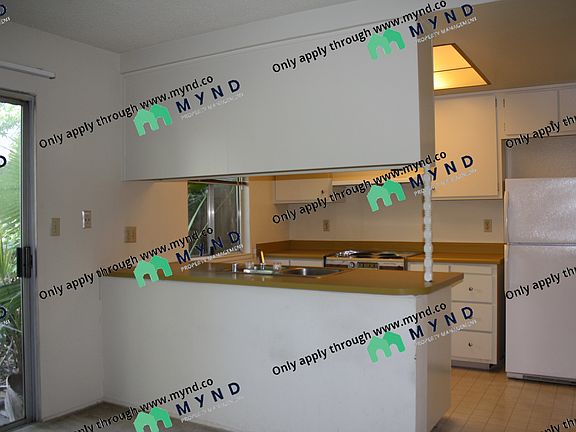 2nd image of 837 Carro Dr APT 12