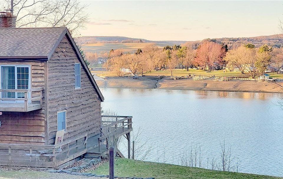1st image of 8216 Lakeshore Dr
