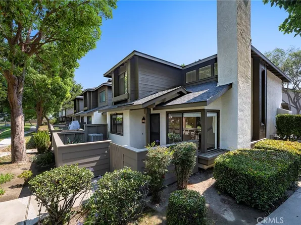 1336 N Schooner Ln #69, Anaheim, CA 92801