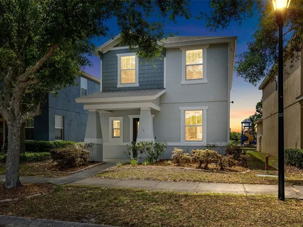 9207 English Oaks Ln, Riverview, FL 33578