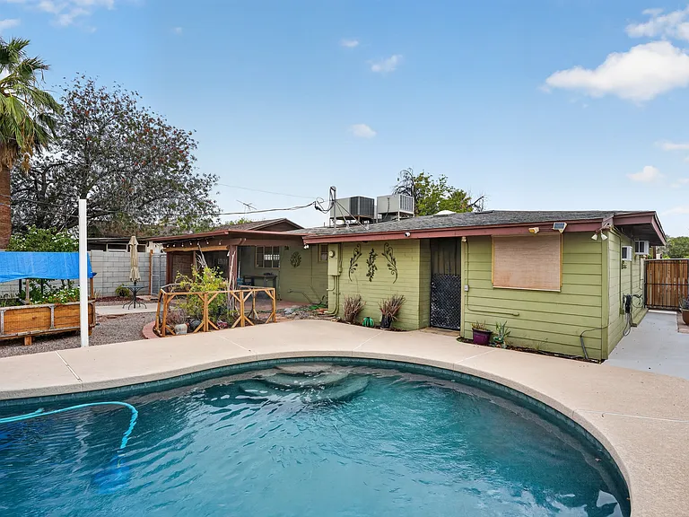 315 W Glenrosa Ave — Photo 19