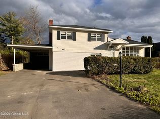 1642 Providence Ave, Niskayuna, NY 12309