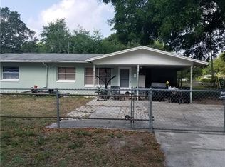 6 S Aurora Dr, Apopka, FL 32703