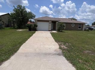 304 Oak Track Radl, Ocala, FL 34472