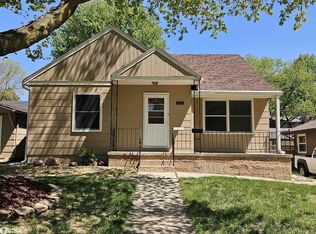 321 S Walnut St, Carroll, IA 51401