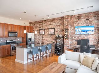275 W 2nd St #3, South Boston, MA 02127