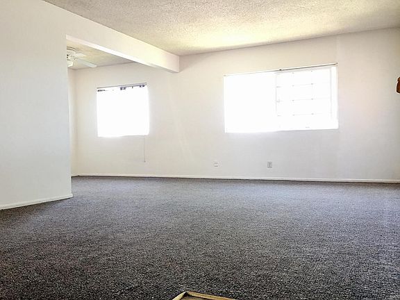 4th image of 12222 Peacock Ct Unit 5