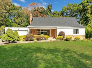 13 Colonial Rd, Scarsdale, NY 10583
