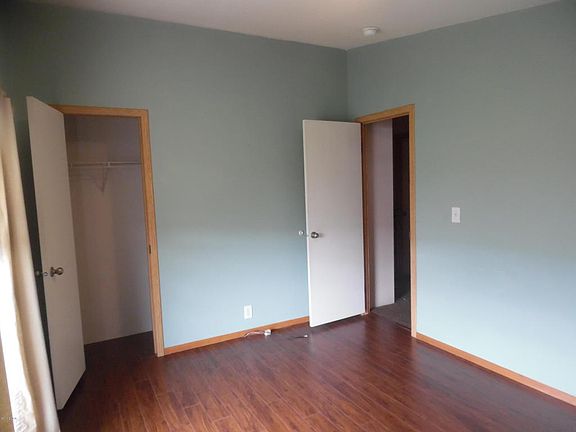 2nd image of 104 Hale Ave