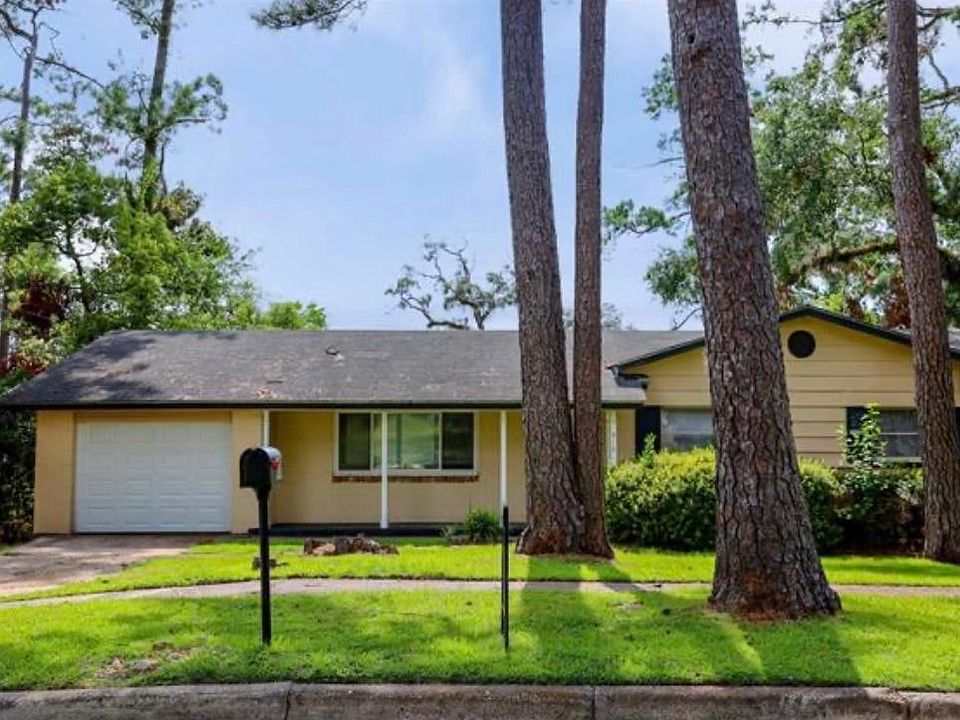 1st image of 418 Fairbanks Dr