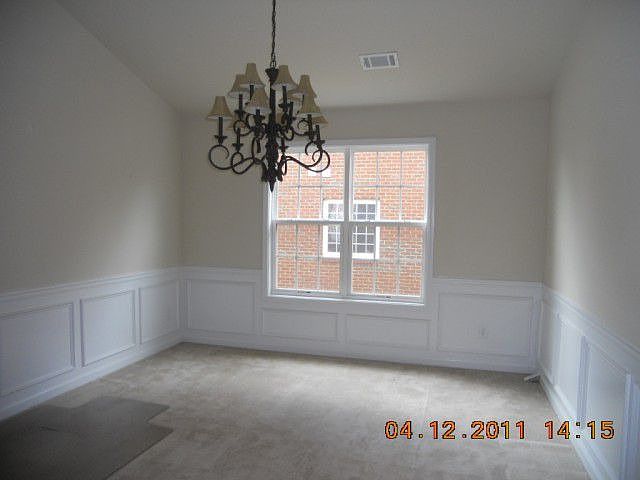 2nd image of 1210 Laurelwood Ln