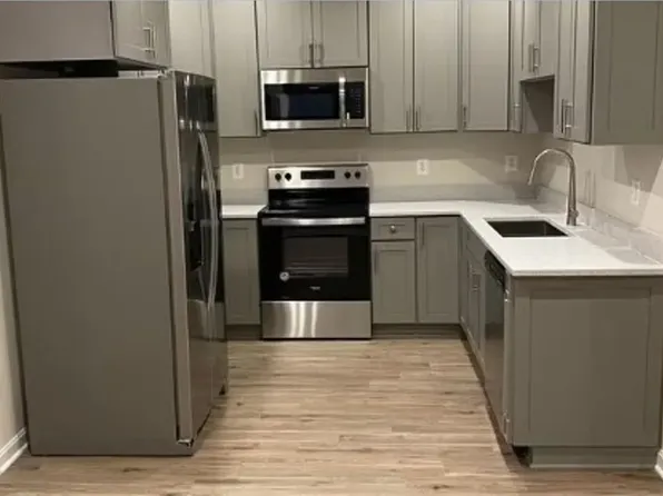 The Robinson, 2825-2836 Robinson Pl SE #101, Washington, DC 20020