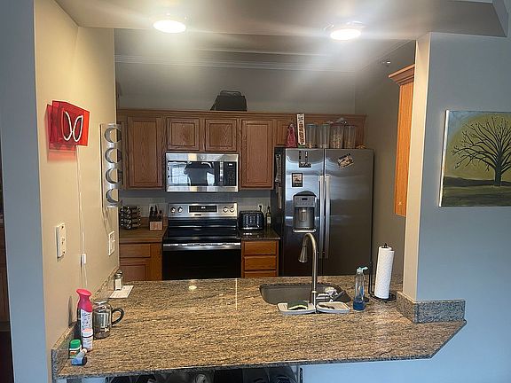 3rd image of 3800 N Saddlebrook Pl #906