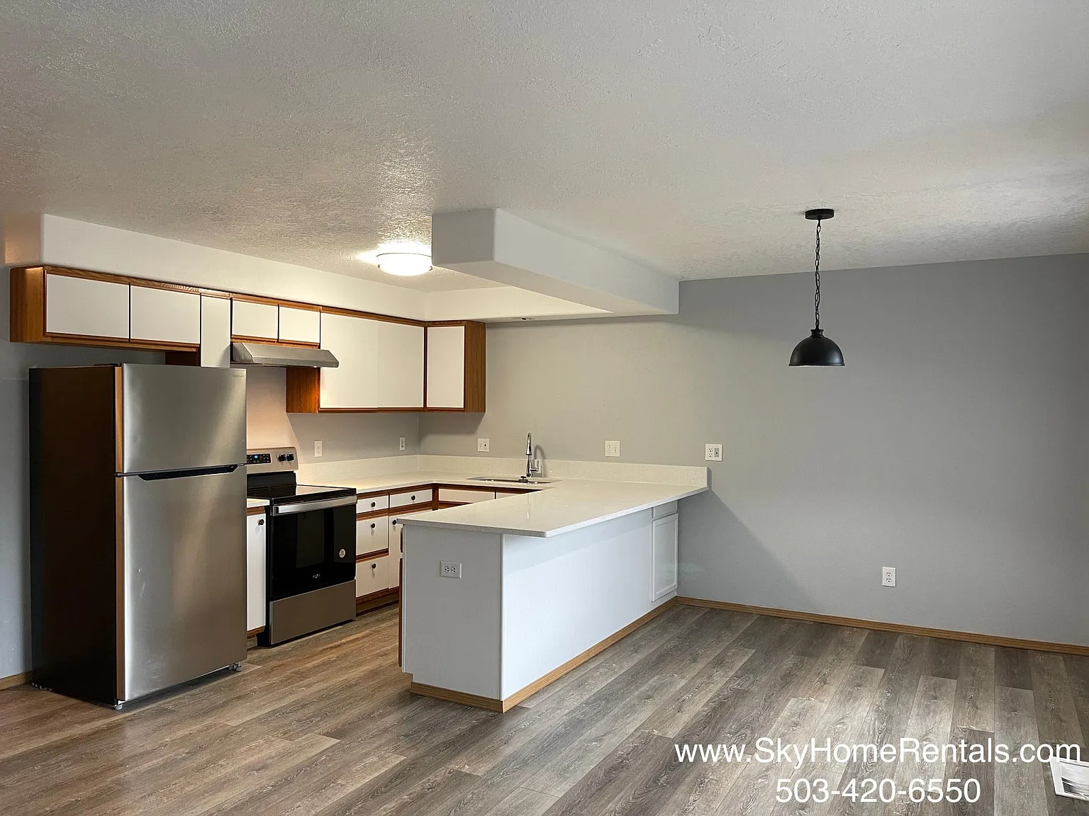 895 Boxwood Ln SE — Photo 4