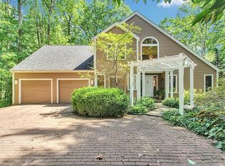 113 Dogwood Ln, Blawnox, PA 15238