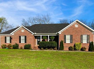 111 Brookfield Dr, Shelbyville, TN 37160