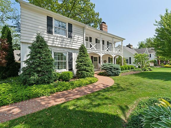 4th image of 412 Wasta Ave