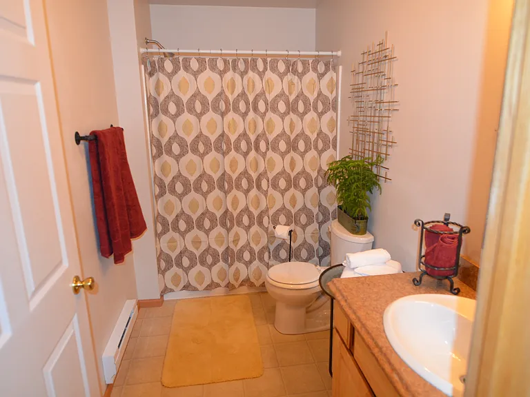 640 Lake Elmo Dr #1 — Photo 20
