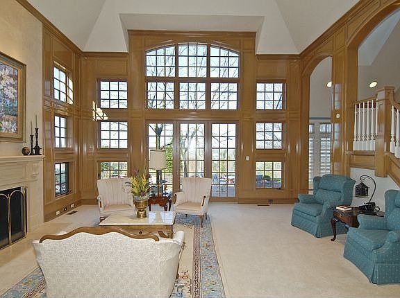5th image of 5426 Guinevere Ct