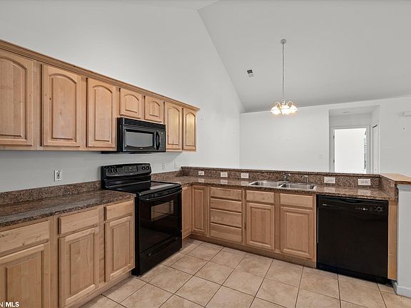 4th image of 301 Wyld Palms Dr Unit 301