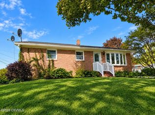 1190 Sunset Dr, Milton, PA 17847