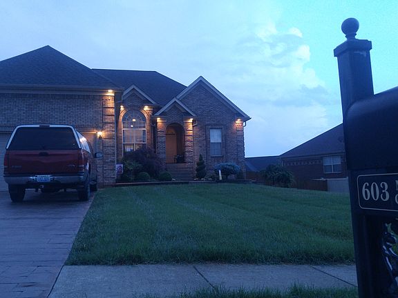 3rd image of 603 Meadowcrest Dr