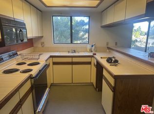 5000 S Centinela Ave APT 243, Los Angeles, CA 90066