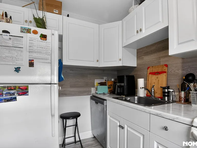 1500 Virginia Ave #203 — Photo 13