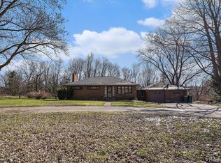 2289 Adams Rd, Oakland, MI 48363
