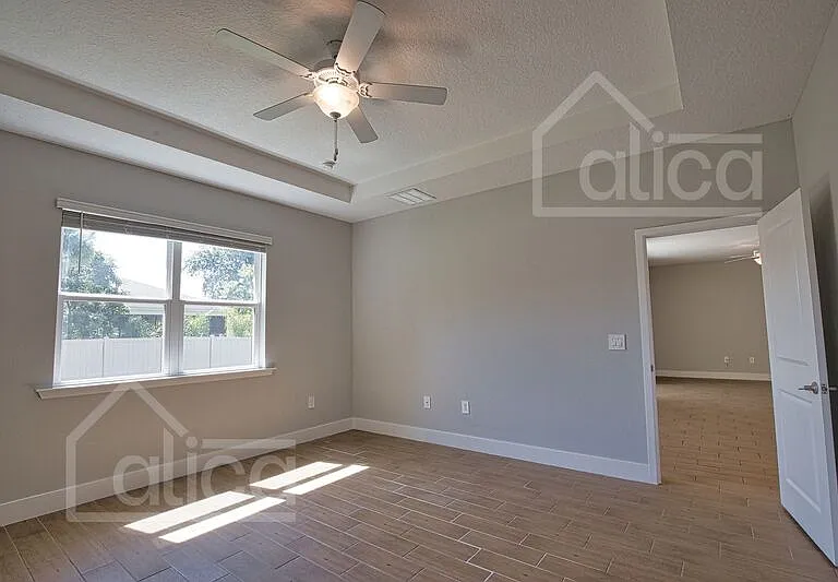1610 Rada Ln — Photo 23