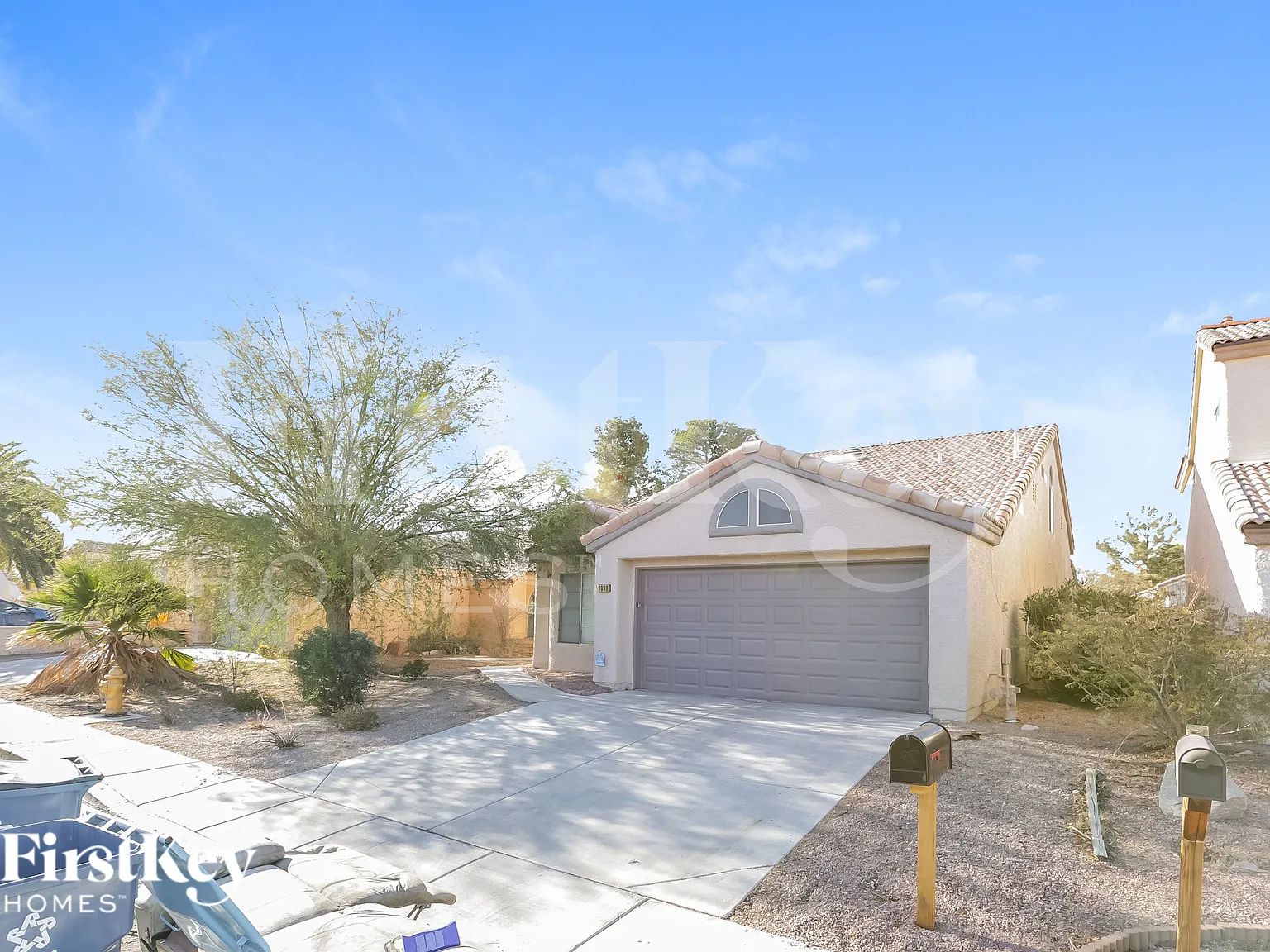 3 bed, 2.5 bath, 1979 sqft, $1,930 — Photo 2