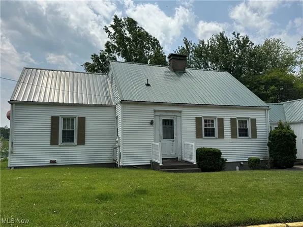 166 Bethesda St, Barnesville, OH 43713