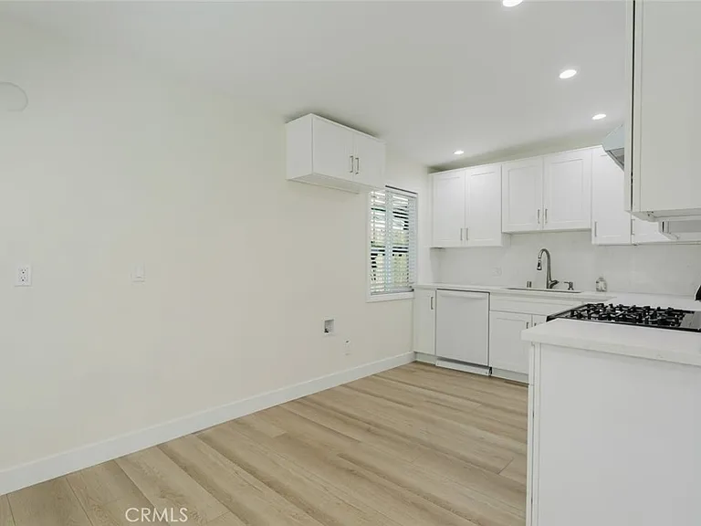 16404 Donmetz St — Photo 7