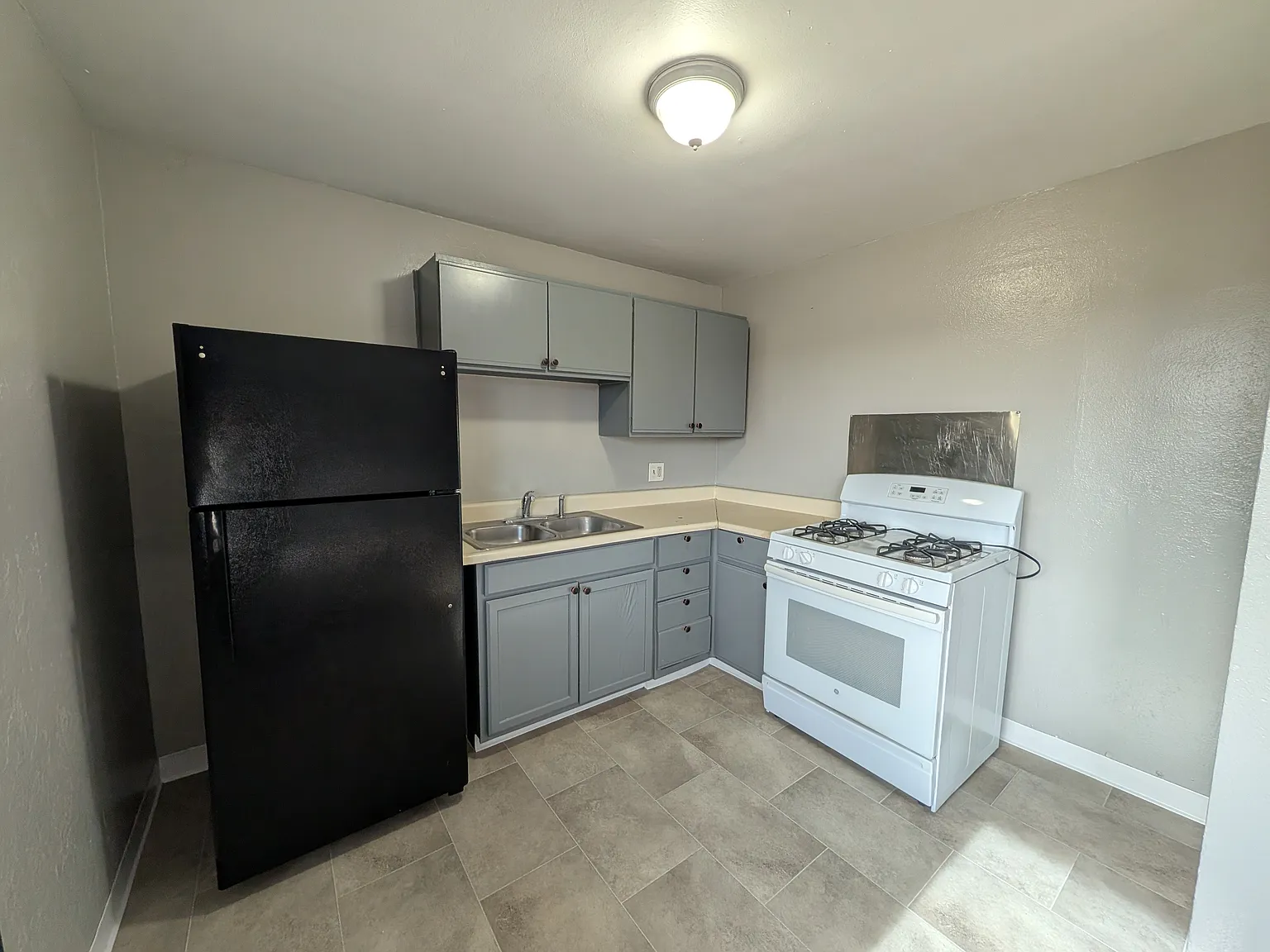 1 bed, 607 sqft, $1,275 — Photo 2