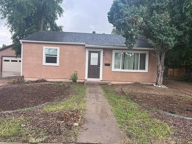 1211 Florence Ave — Photo 15