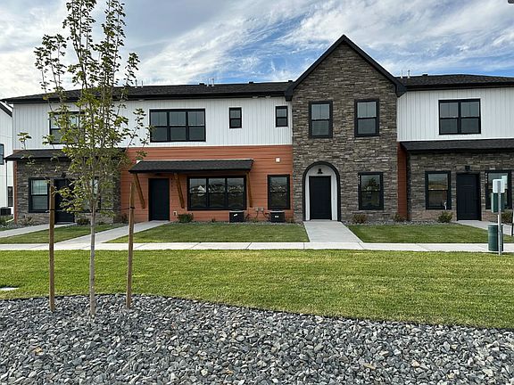 3rd image of 4955 N Beach Dr