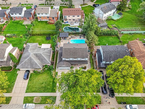 5th image of 4120 Anthony Dr