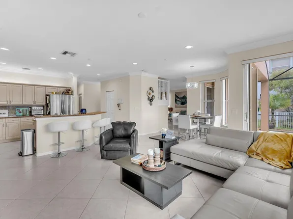 16389 SW 31st St, Hollywood, FL 33027