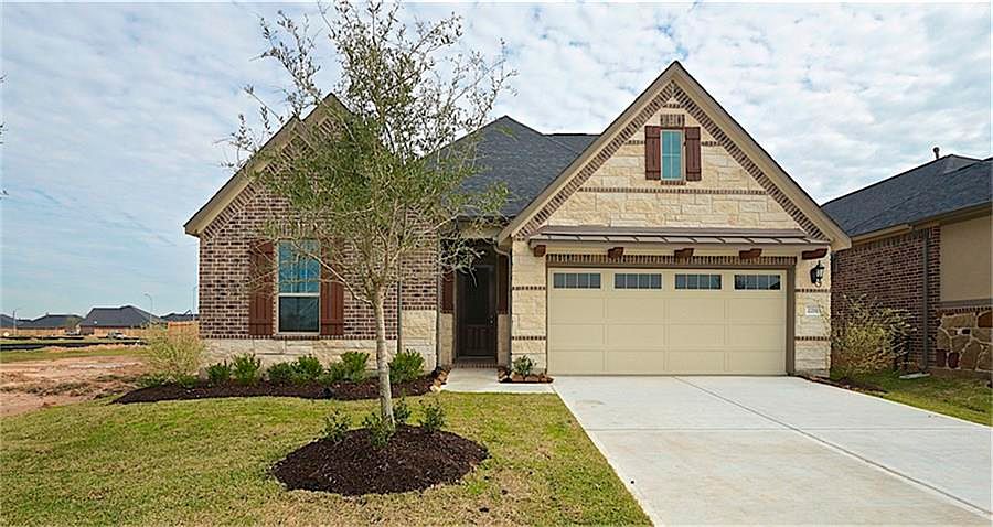 1st image of 2211 Falcon Brook Dr