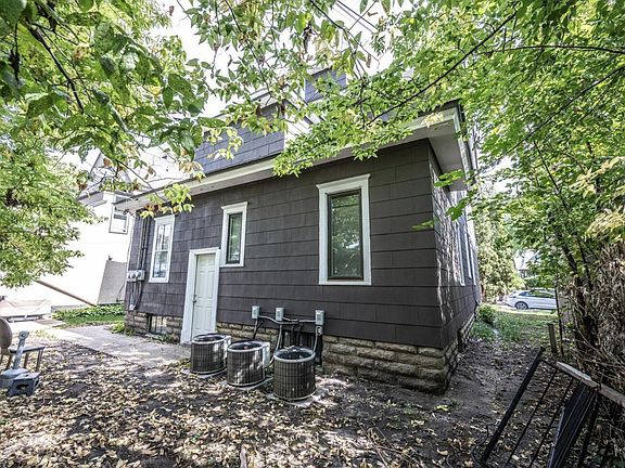 3rd image of 3104 Emerson Ave S #3