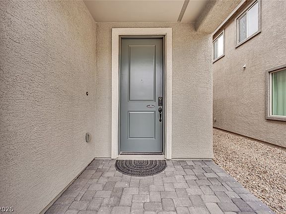 5th image of 10327 Dallington St