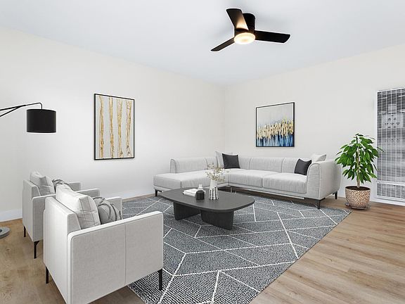 3rd image of 11716 Oxford Ave APT 2