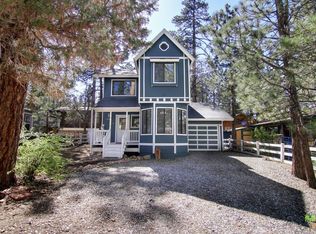 332 Victoria Ln, Sugarloaf, CA 92386