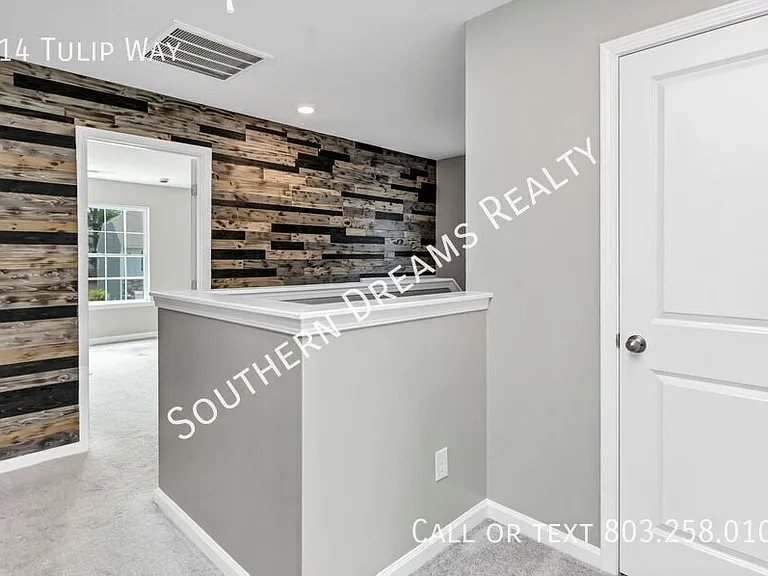 414 Tulip Way — Photo 28