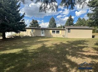 2602 Spring Brook Rd, Rapid City, SD 57702