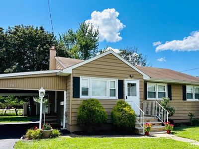 320 Suttons Ln, Edison, NJ, 08817