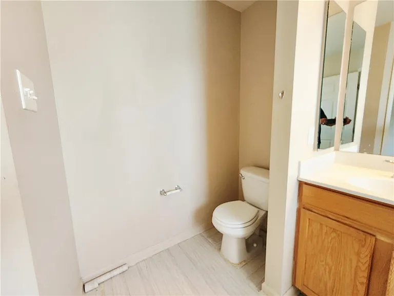 1073 Sparrow Way — Photo 26