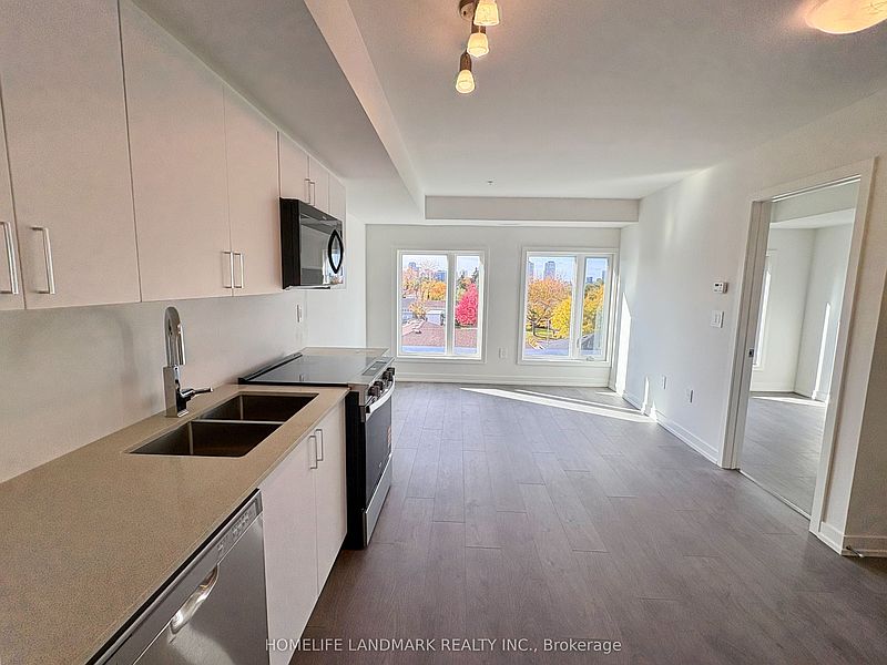 Toronto Townhouse for rent - 2 Bedrooms — photo 4
